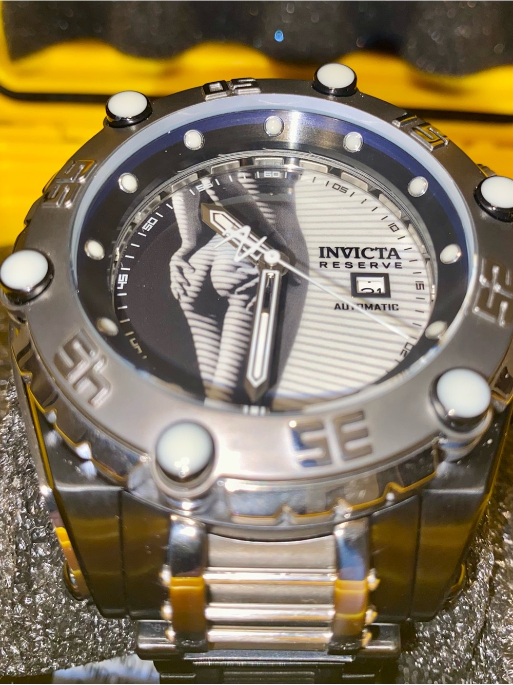 Invicta reserve flying fox automatic time piece - Picture 9 of 10